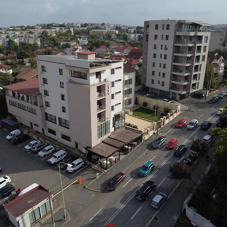 Hotel City Τουλσέα Εξωτερικό φωτογραφία
