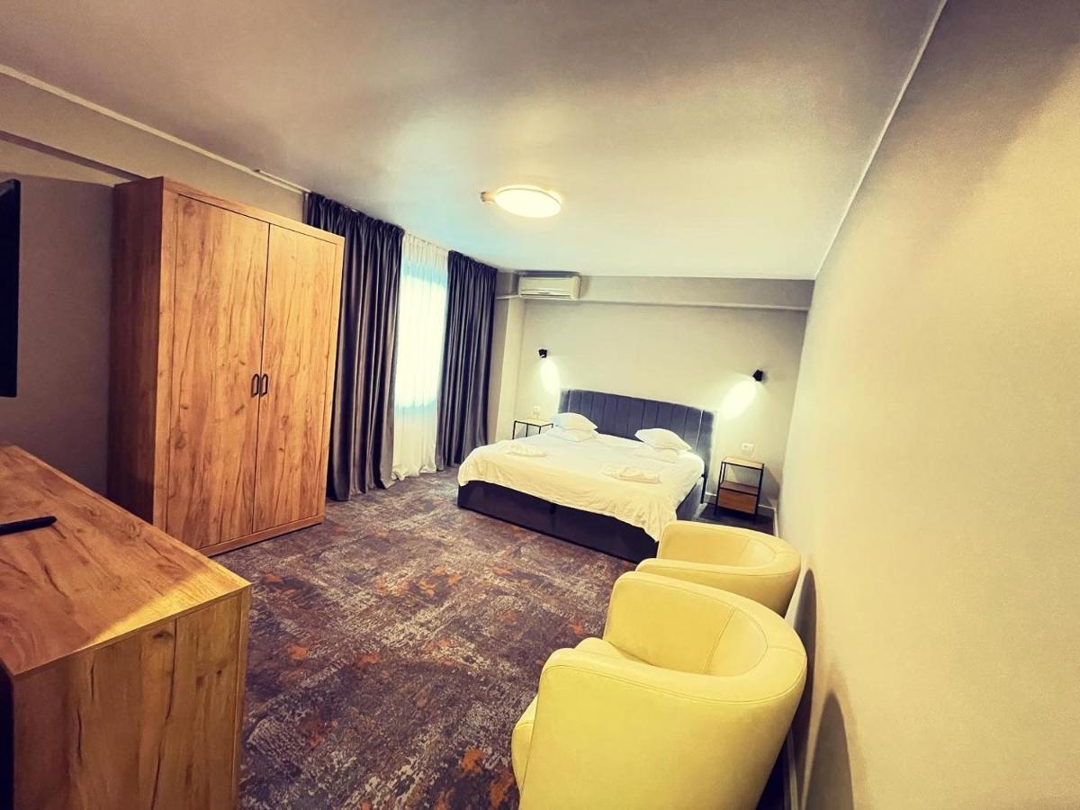 Hotel City Τουλσέα Εξωτερικό φωτογραφία