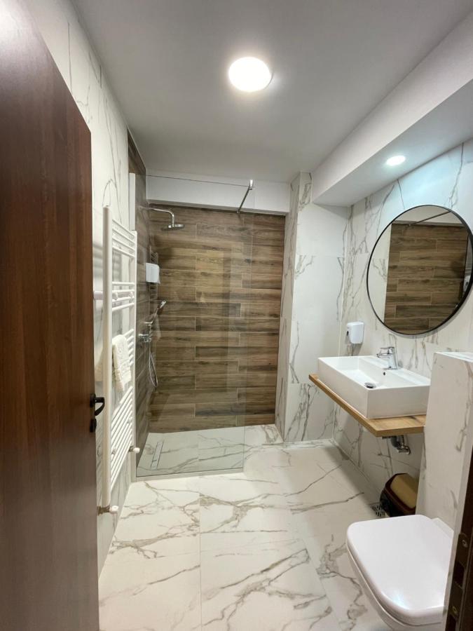 Hotel City Τουλσέα Εξωτερικό φωτογραφία