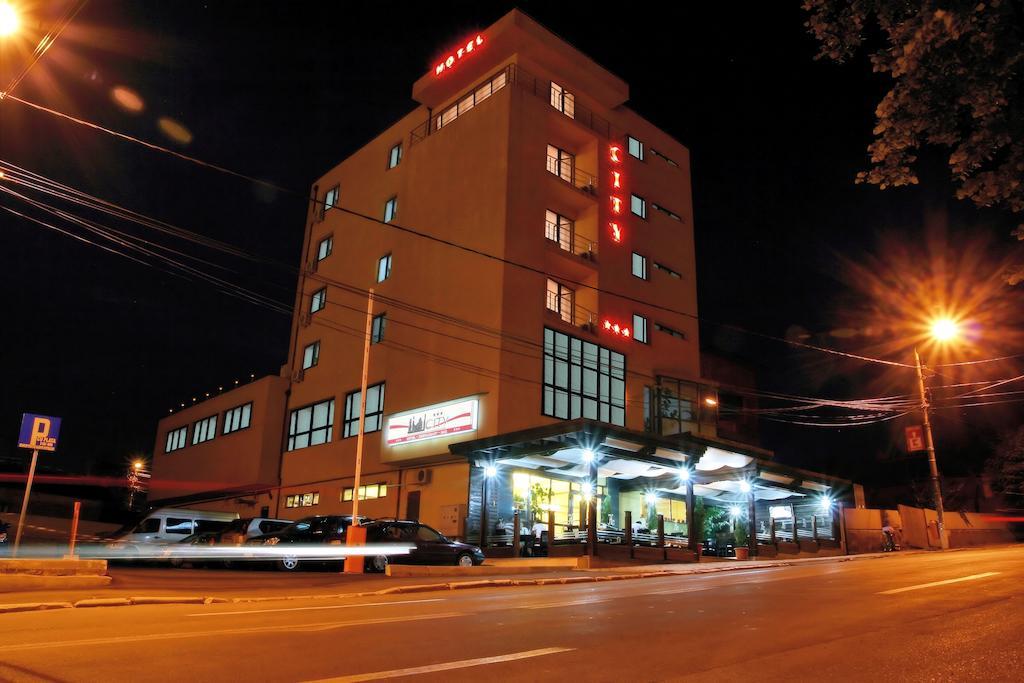 Hotel City Τουλσέα Εξωτερικό φωτογραφία